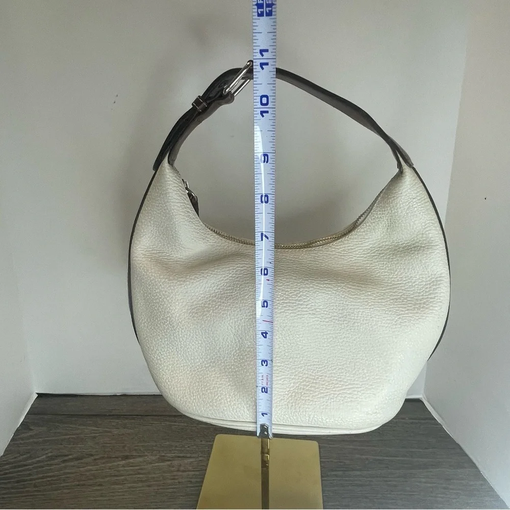 Doony & Bourke Cream and Brown Hobo Bag shoulder purse. Pre-owned. Has wear.